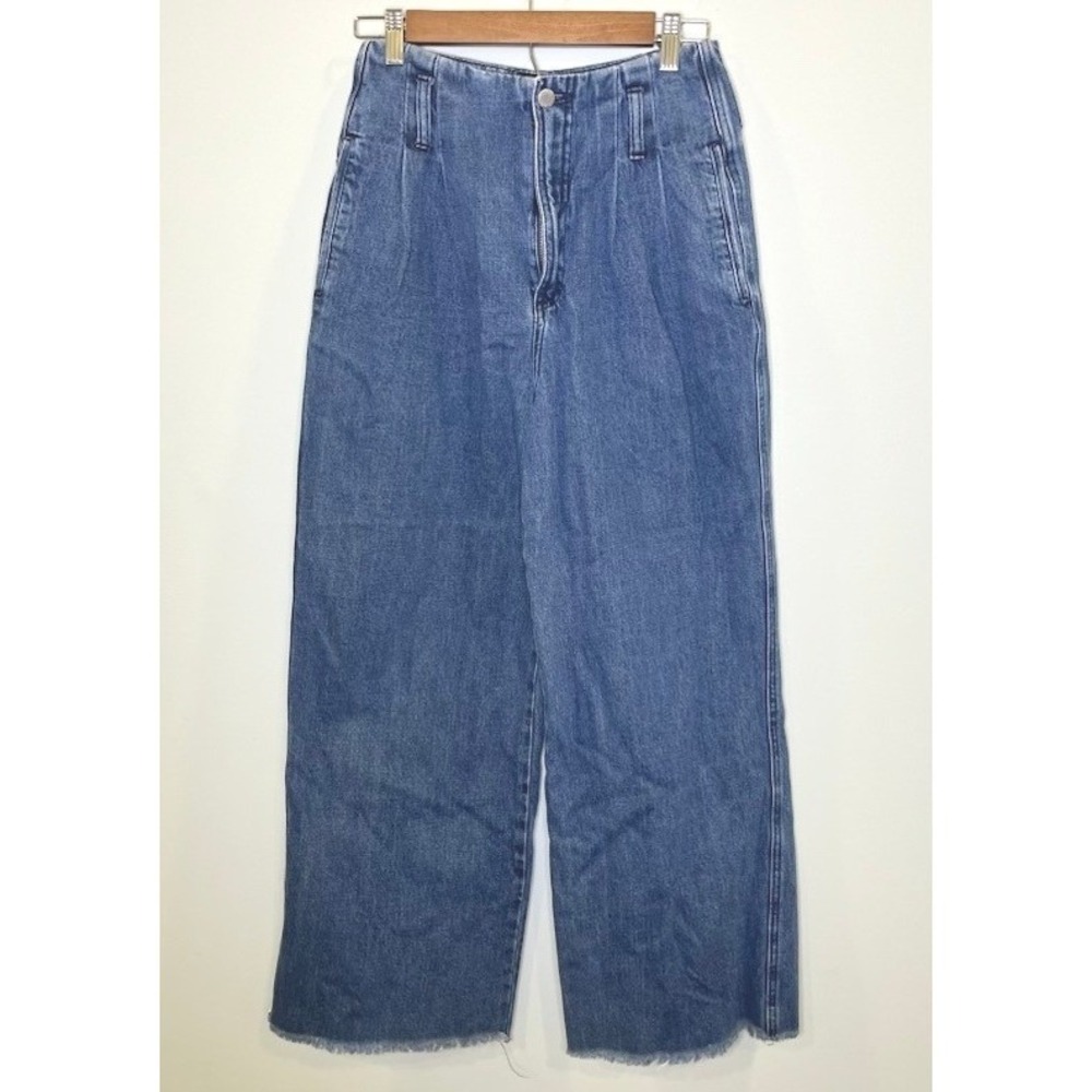 Zara Trafaluc Wide Leg Pleated High Rise Raw Hem Jeans Blue Womens Size 2 26